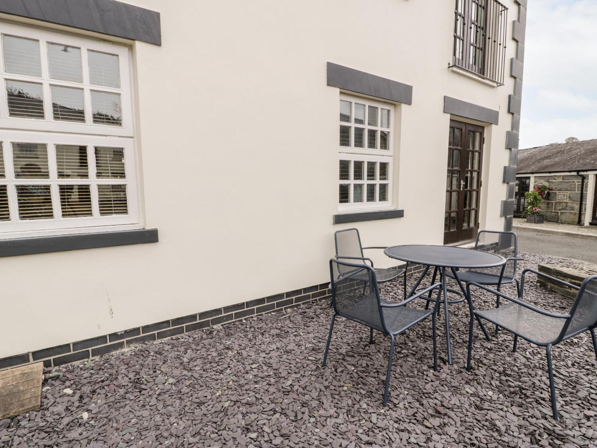 Whistle Stop Apartment Porthmadog Exterior foto